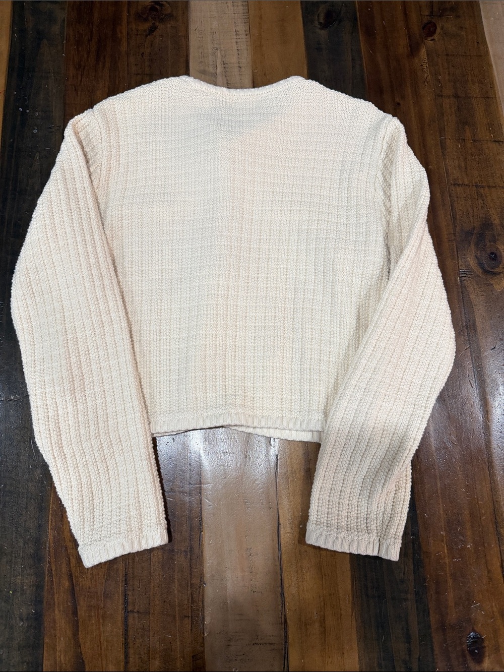 H&M Cream Textured Cropped Cardigan with Gold Buttons - Picture 6 of 6